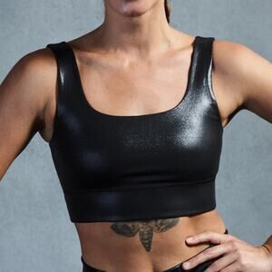 Fabletics Harlyn Medium Impact Sports Bra Black Fog Foil